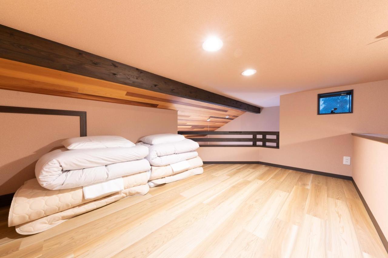 Apartament スタジオーネ 箱根強羅 West - Stagione Hakone Gora West Zewnętrze zdjęcie